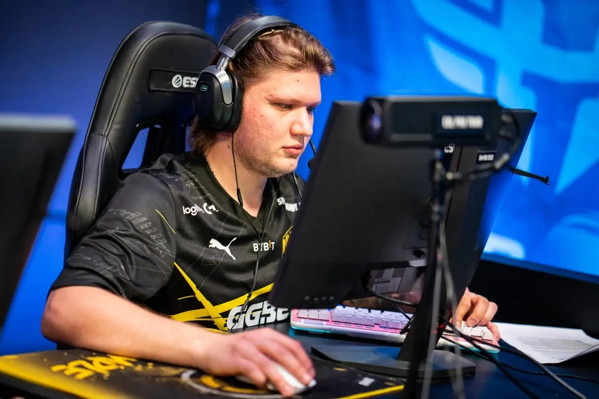 s1mple CS2
